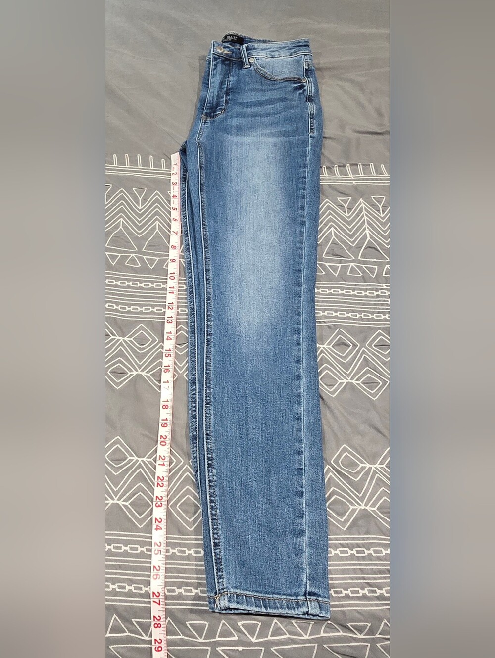 Judy Blue High Waisted Tummy Control Skinny Jeans Size 7/28 - Picture 3 of 7